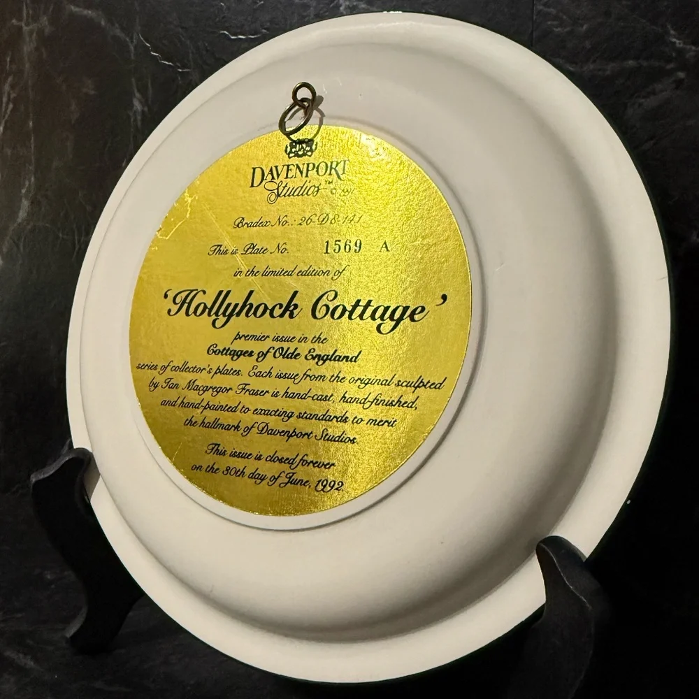 DAVENPORT STUDIOS “Hollyhock Cottage” Collector Plate #1569A